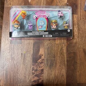 Disney Doorables Collectible Figure Set - Pink, Purple, Orange